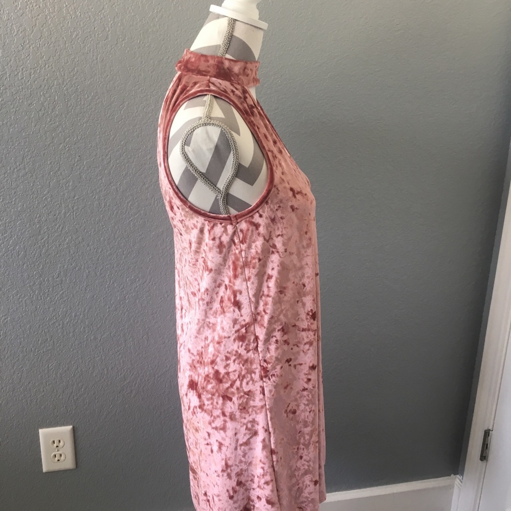 Mauve Velvet Cutout Dress - Picture 4 of 6